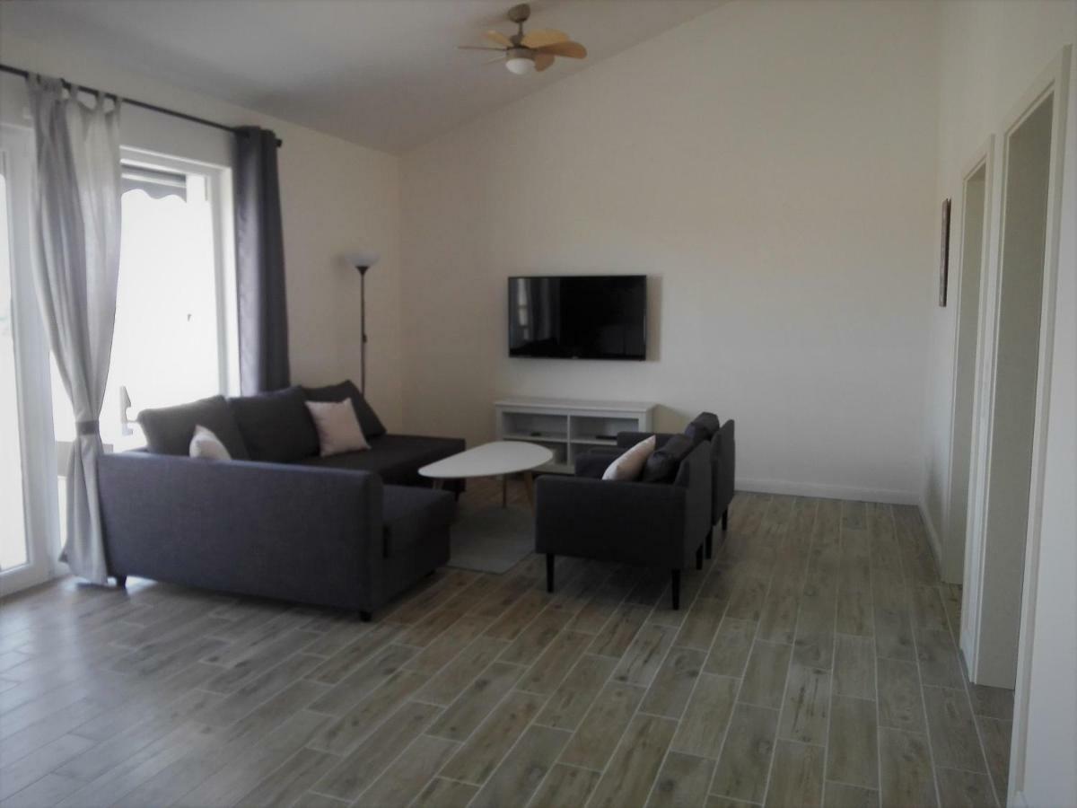 Apartment Rosenberg เมดูลิน ภายนอก รูปภาพ