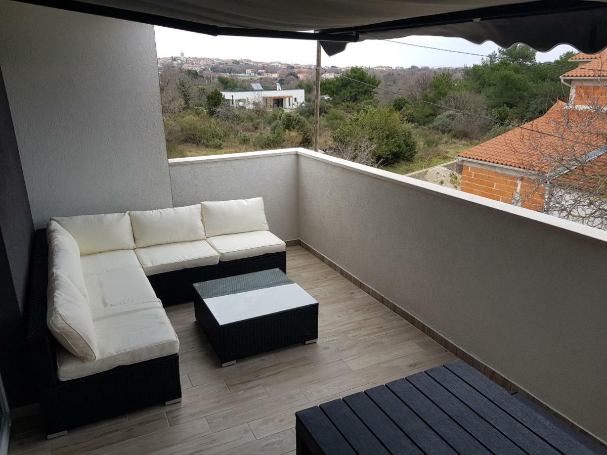 Apartment Rosenberg เมดูลิน ภายนอก รูปภาพ