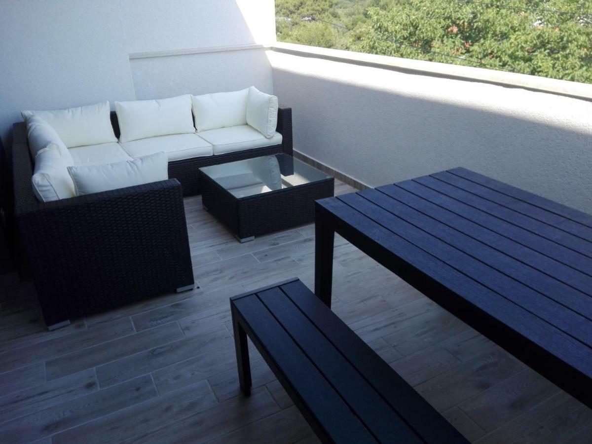 Apartment Rosenberg เมดูลิน ภายนอก รูปภาพ